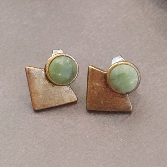 A Beautiful Bronze Set of Jewelry - Picture 9 of 11